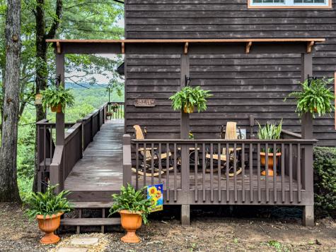 1484 Cardinal Road Murphy NC 28906