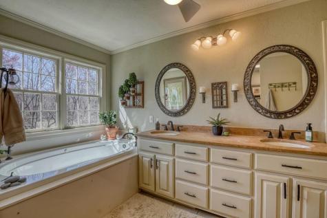 143 Coosa Valley Road Blairsville GA 30512