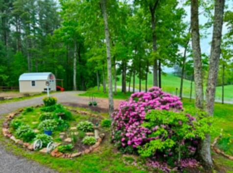401 Emerine Road Blairsville GA 30512
