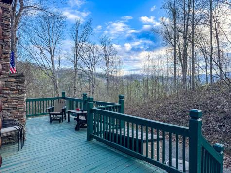 157 Frontier Drive Hayesville NC 28904
