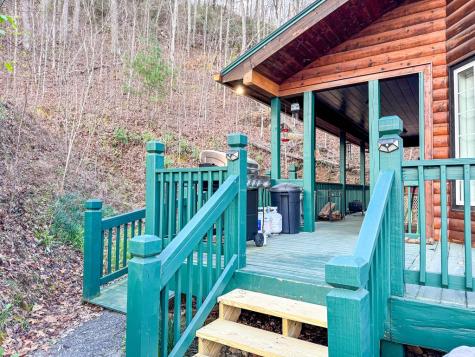 157 Frontier Drive Hayesville NC 28904
