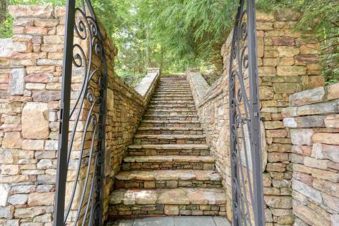 202 Sanderlin Mountain Drive Big Canoe GA 30143