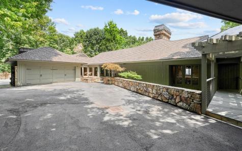 202 Sanderlin Mountain Drive Big Canoe GA 30143