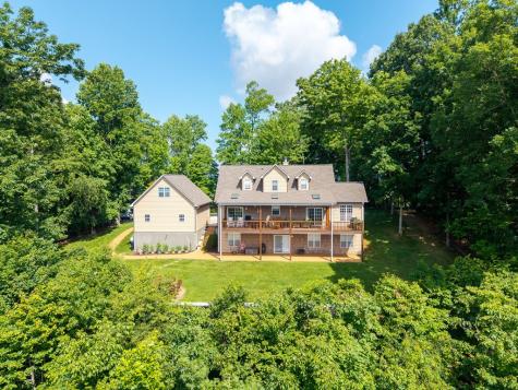 194 Lakeview Drive Hayesville NC 28904