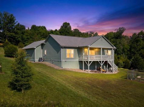 1358 Brasstown Ck Meadows Young Harris GA 30582