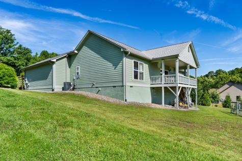 1358 Brasstown Ck Meadows Young Harris GA 30582