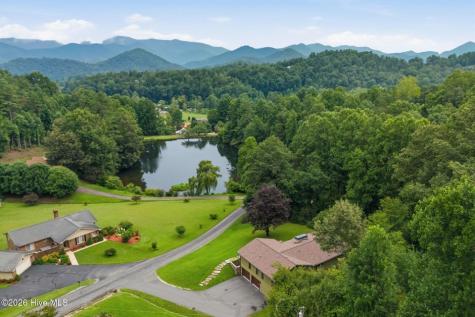 239 Woodland Heights Robbinsville NC 28771