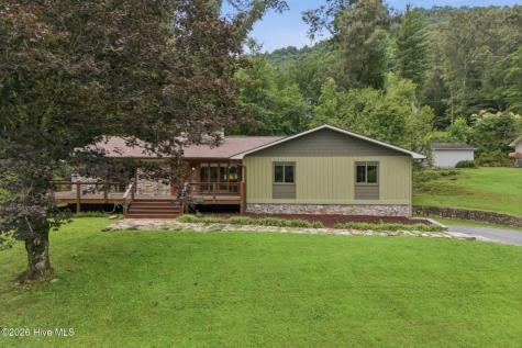 239 Woodland Heights Robbinsville NC 28771