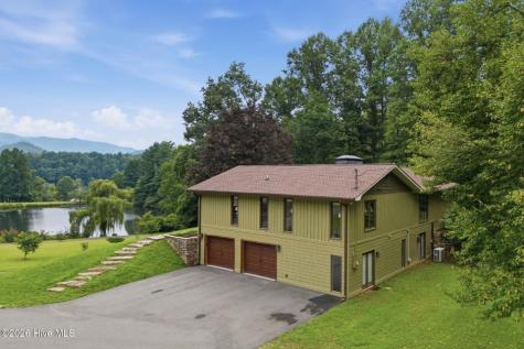 239 Woodland Heights Robbinsville NC 28771