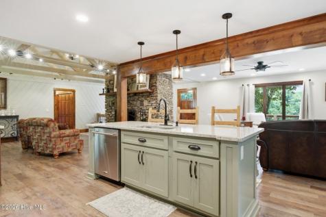 239 Woodland Heights Robbinsville NC 28771