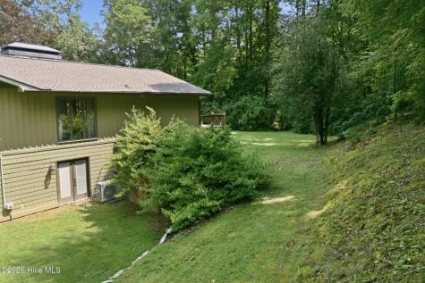 239 Woodland Heights Robbinsville NC 28771