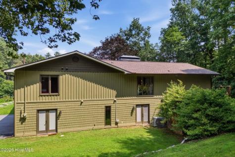 239 Woodland Heights Robbinsville NC 28771