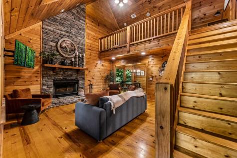 1170 Beaver Lake Drive Ellijay GA 30540