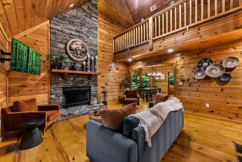 1170 Beaver Lake Drive Ellijay GA 30540