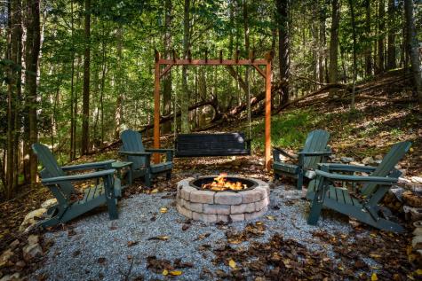 1170 Beaver Lake Drive Ellijay GA 30540
