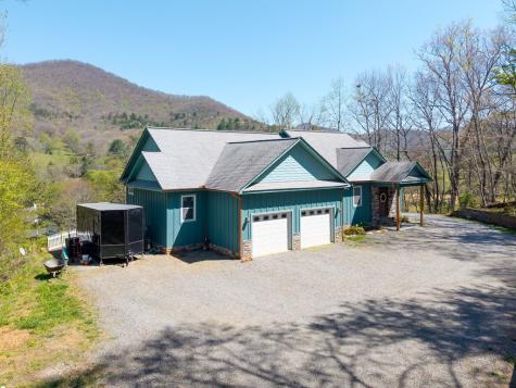 4720 Arrowhead Road Hiawassee GA 30546