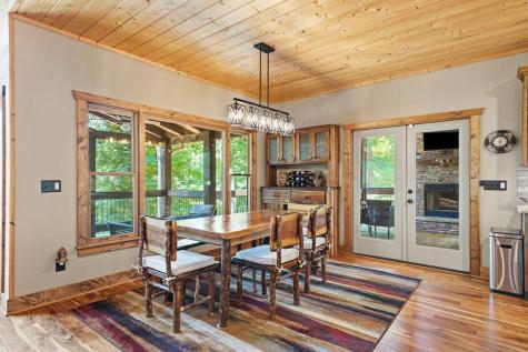 1252 Mountainside Parkway Ellijay GA 30536