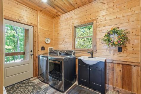 1252 Mountainside Parkway Ellijay GA 30536