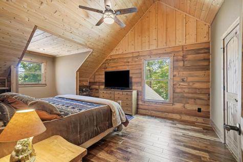 1252 Mountainside Parkway Ellijay GA 30536