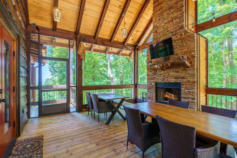 1252 Mountainside Parkway Ellijay GA 30536