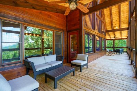 1252 Mountainside Parkway Ellijay GA 30536