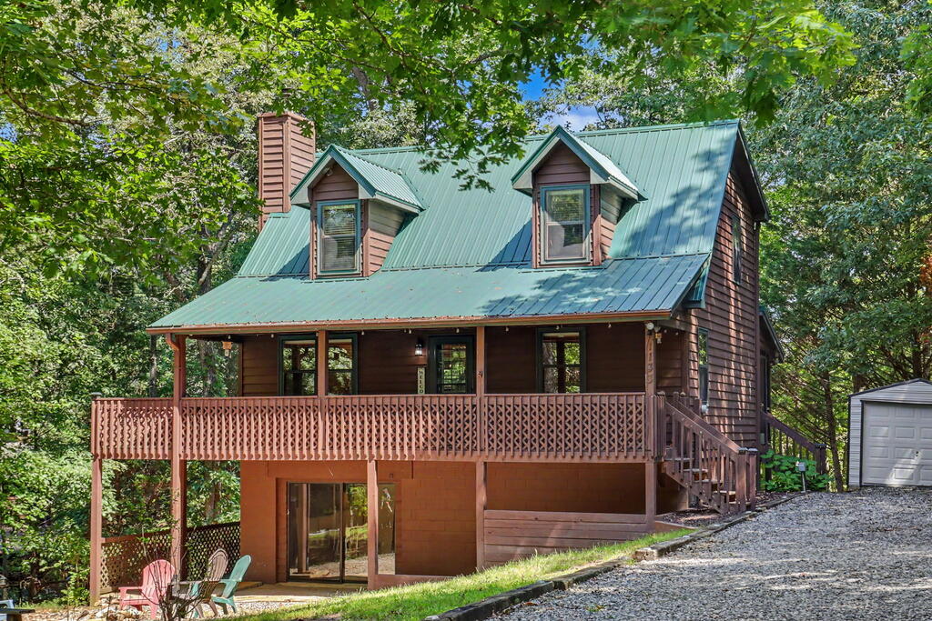 1133 Garrett Circle Blairsville GA 30512