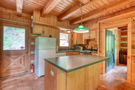 180 Dream Catcher Cove Hayesville NC 28904