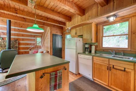 180 Dream Catcher Cove Hayesville NC 28904