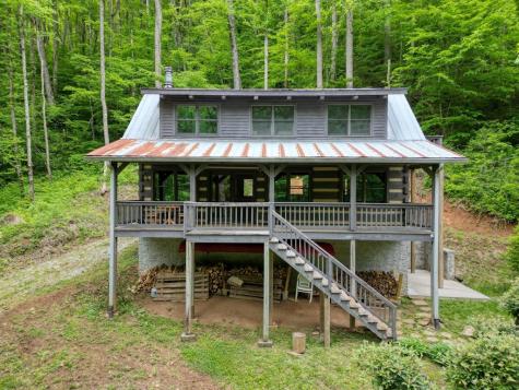 180 Dream Catcher Cove Hayesville NC 28904