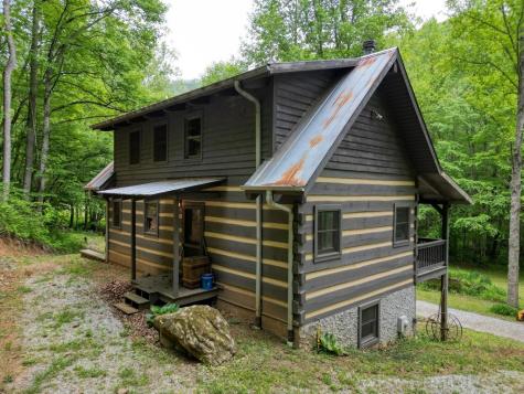 180 Dream Catcher Cove Hayesville NC 28904