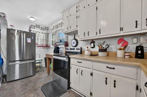 133 E Market Street Mccaysville GA 30555