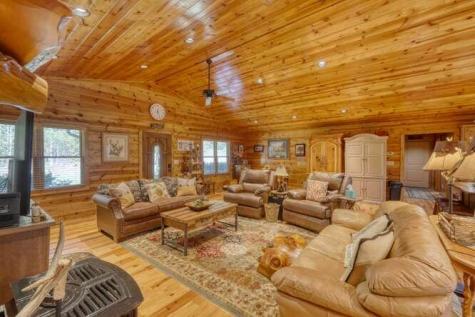 2197 Pope Road Hiawassee GA 30546