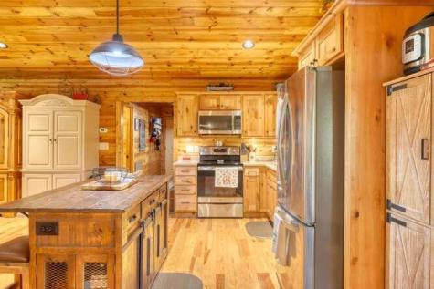 2197 Pope Road Hiawassee GA 30546