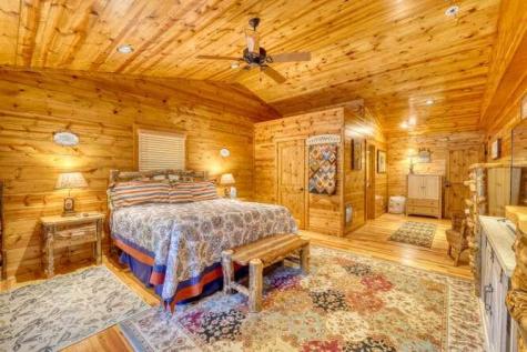 2197 Pope Road Hiawassee GA 30546