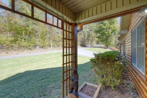2197 Pope Road Hiawassee GA 30546