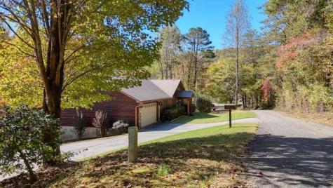 2197 Pope Road Hiawassee GA 30546