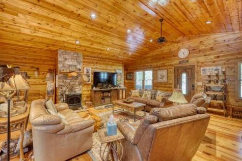 2197 Pope Road Hiawassee GA 30546