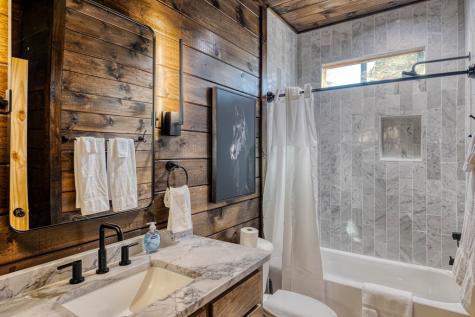 25 Quail Hollow Epworth GA 30540