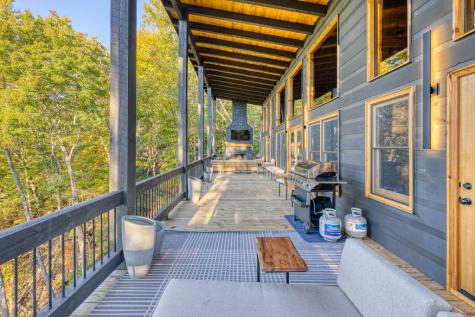 25 Quail Hollow Epworth GA 30540