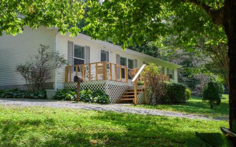 2465 Junaluska Road Andrews NC 28901