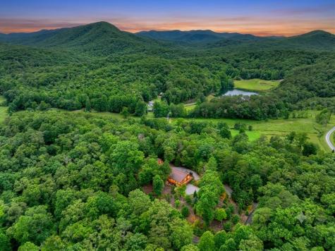 536 Delta Way Blue Ridge GA 30513