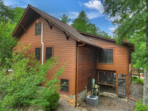 536 Delta Way Blue Ridge GA 30513