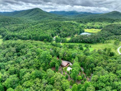 536 Delta Way Blue Ridge GA 30513