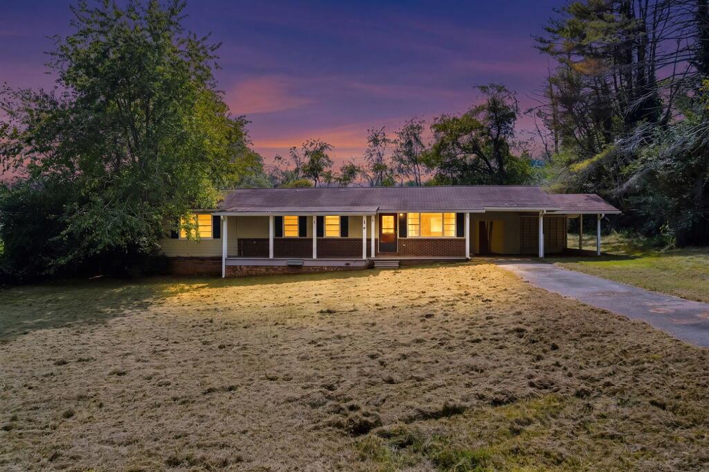 109 Mooreview Homes Road Hayesville NC 28904