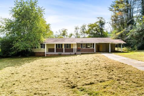 109 Mooreview Homes Road Hayesville NC 28904