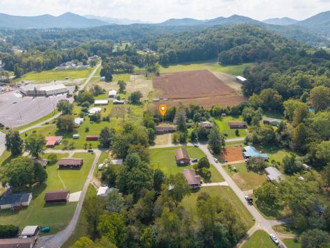 109 Mooreview Homes Road Hayesville NC 28904