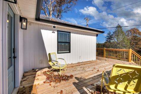 1144 Blue Ridge Drive Mccaysville GA 30555