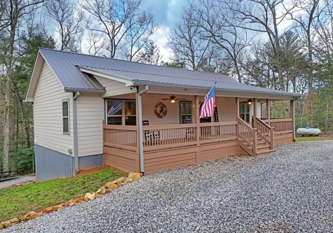 25 Gold Nugget Lane Blairsville GA 30512