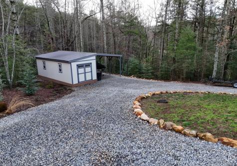 25 Gold Nugget Lane Blairsville GA 30512