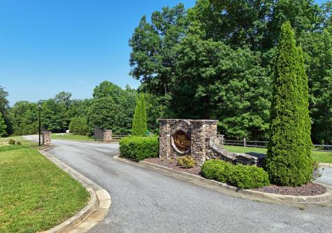 25 Gold Nugget Lane Blairsville GA 30512
